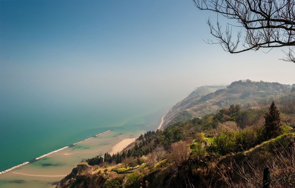 media.Buoni-motivi-Paesaggi-Hotel-Aqua-Cattolica